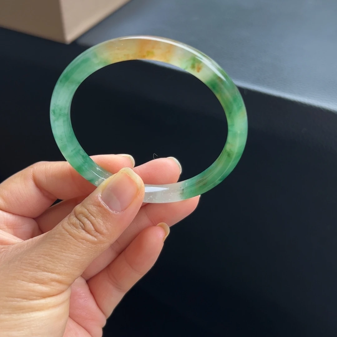 石英质玉未镶嵌手镯非洲翠5556