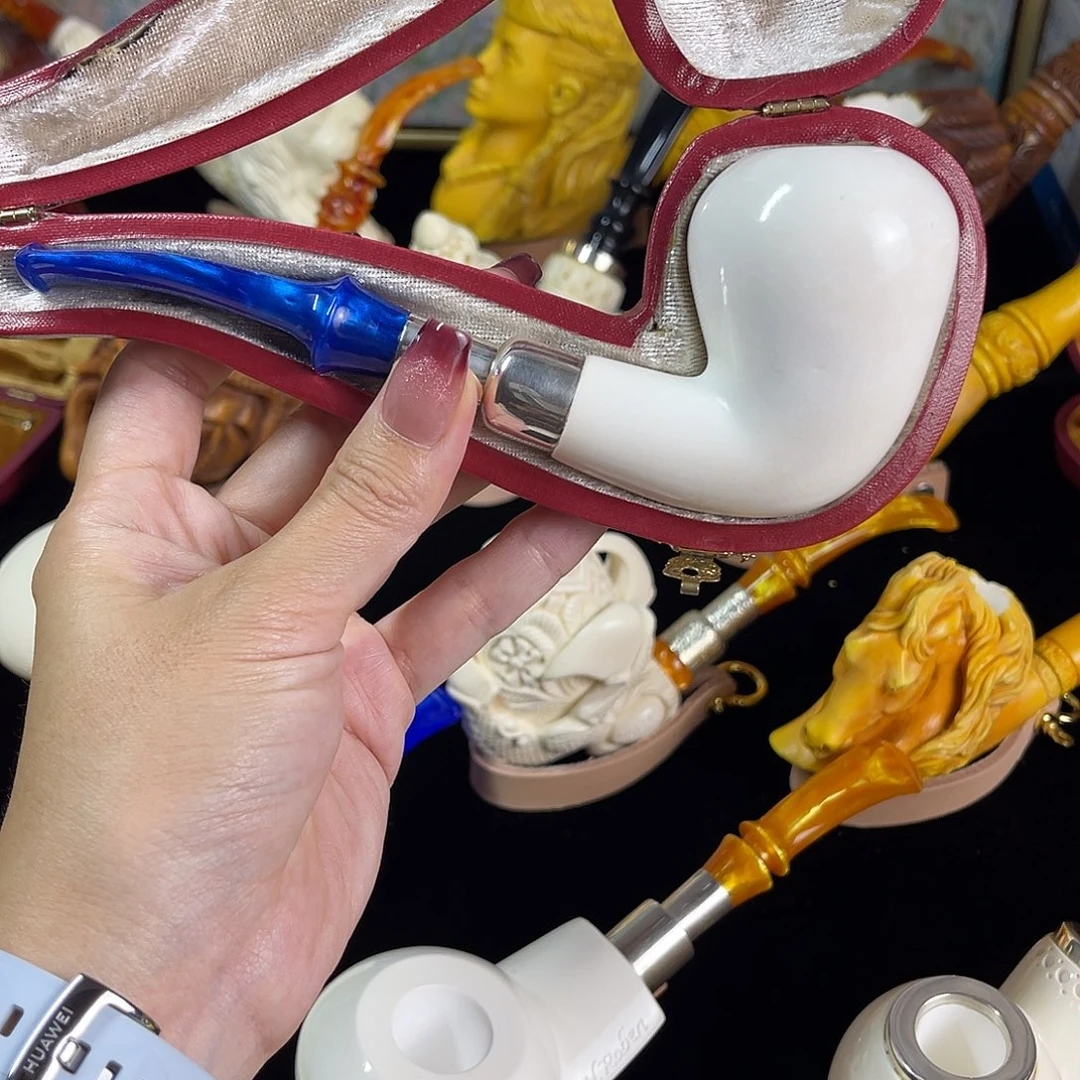 微瑕，沙眼海泡石烟斗牛头斗