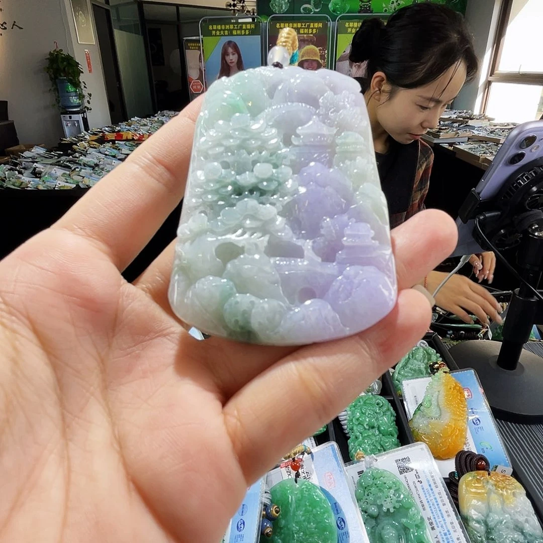 颈饰未镶嵌翡翠一
