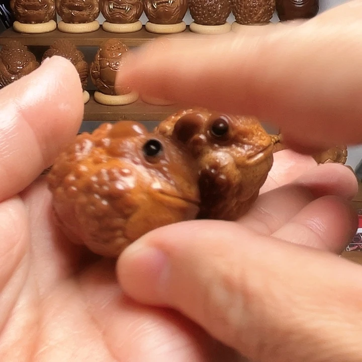 不***&手串/手链橄榄核金蝉福利款
