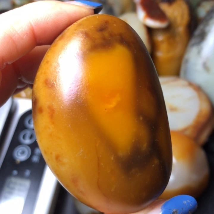 和田玉未镶嵌珠宝奇石