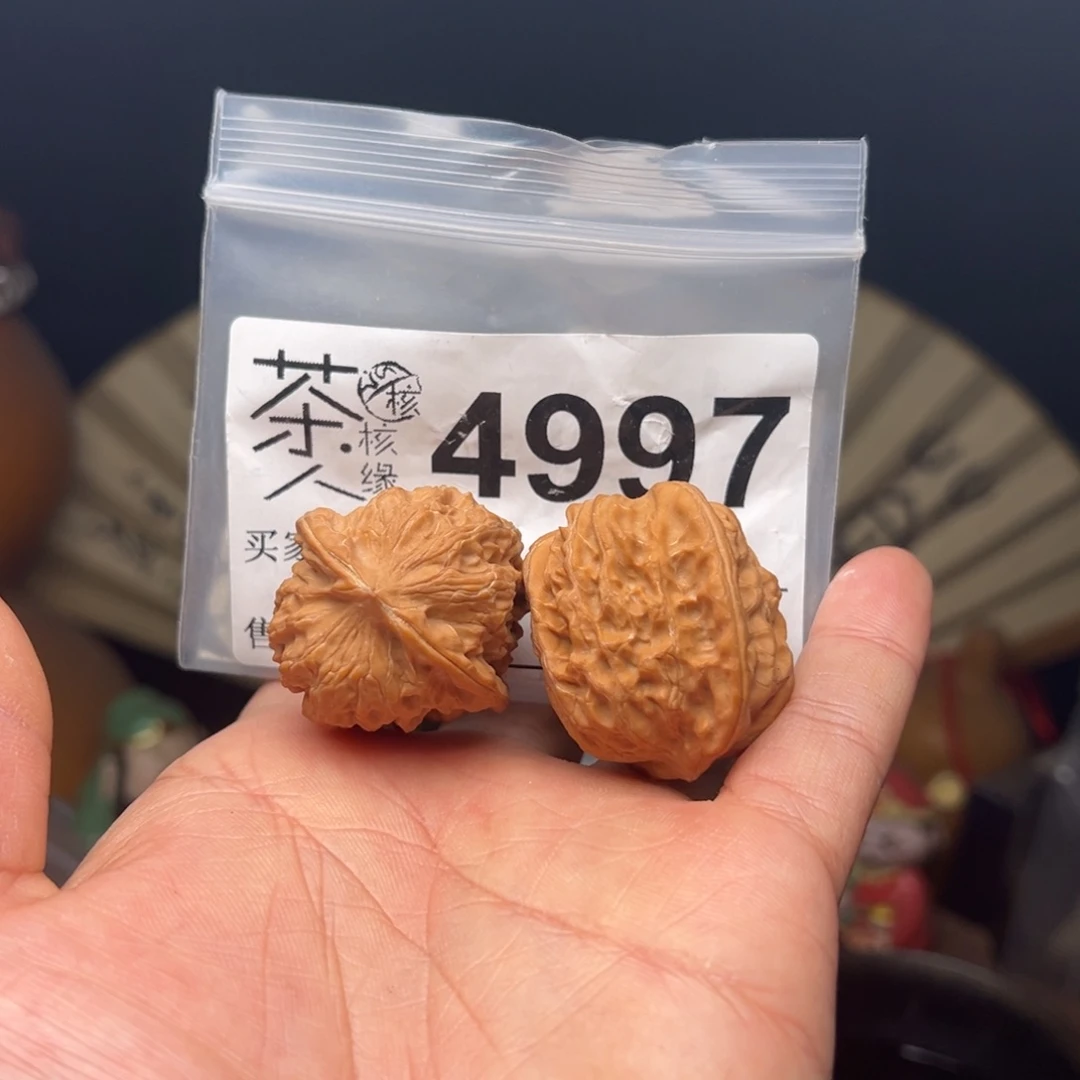 吊坠文玩核桃这一个人不可能成为别人最