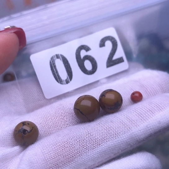 南红玛瑙珠宝奇石未镶嵌