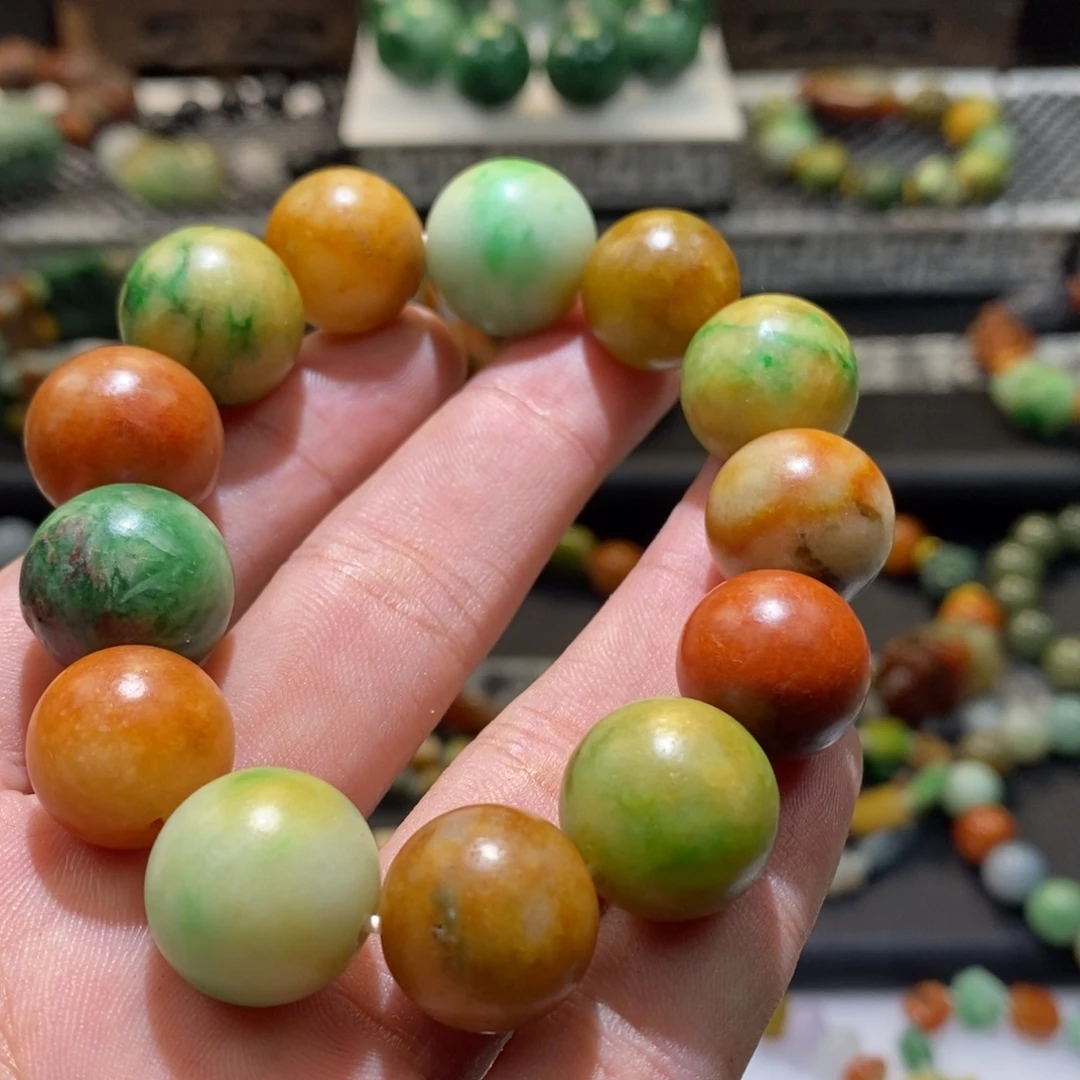 雅***轩翡翠未镶嵌挂件翡翠