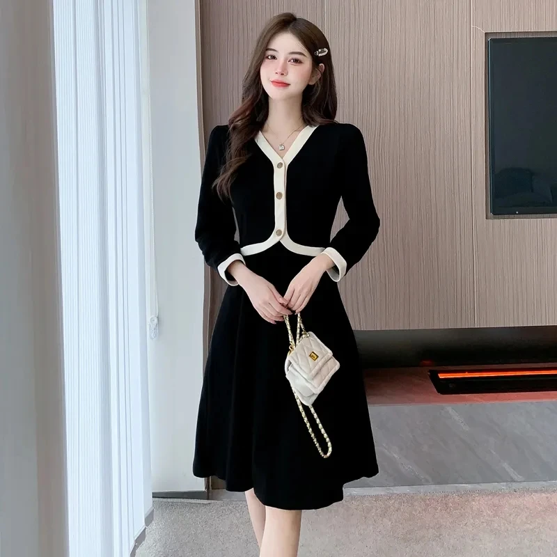 （80-200斤）大码女装春新款潮小香风V领遮肚黑色长袖连衣裙1376