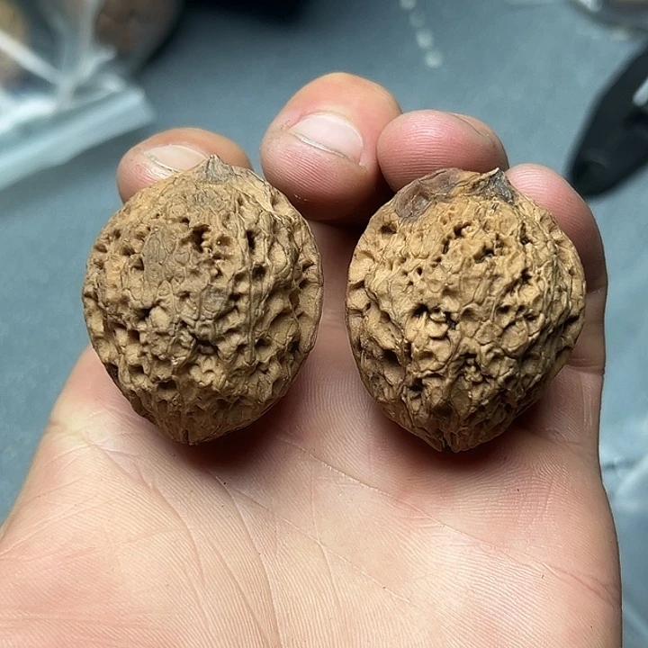 文玩核桃把件5号草莓