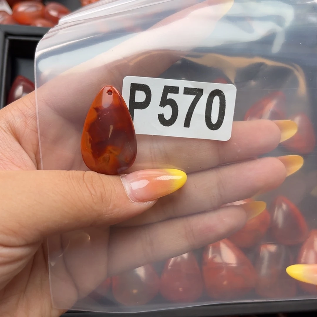 手链未镶嵌南红玛瑙枫**?