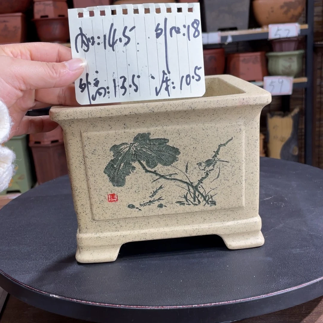 紫砂花盆紫砂花盆在这里