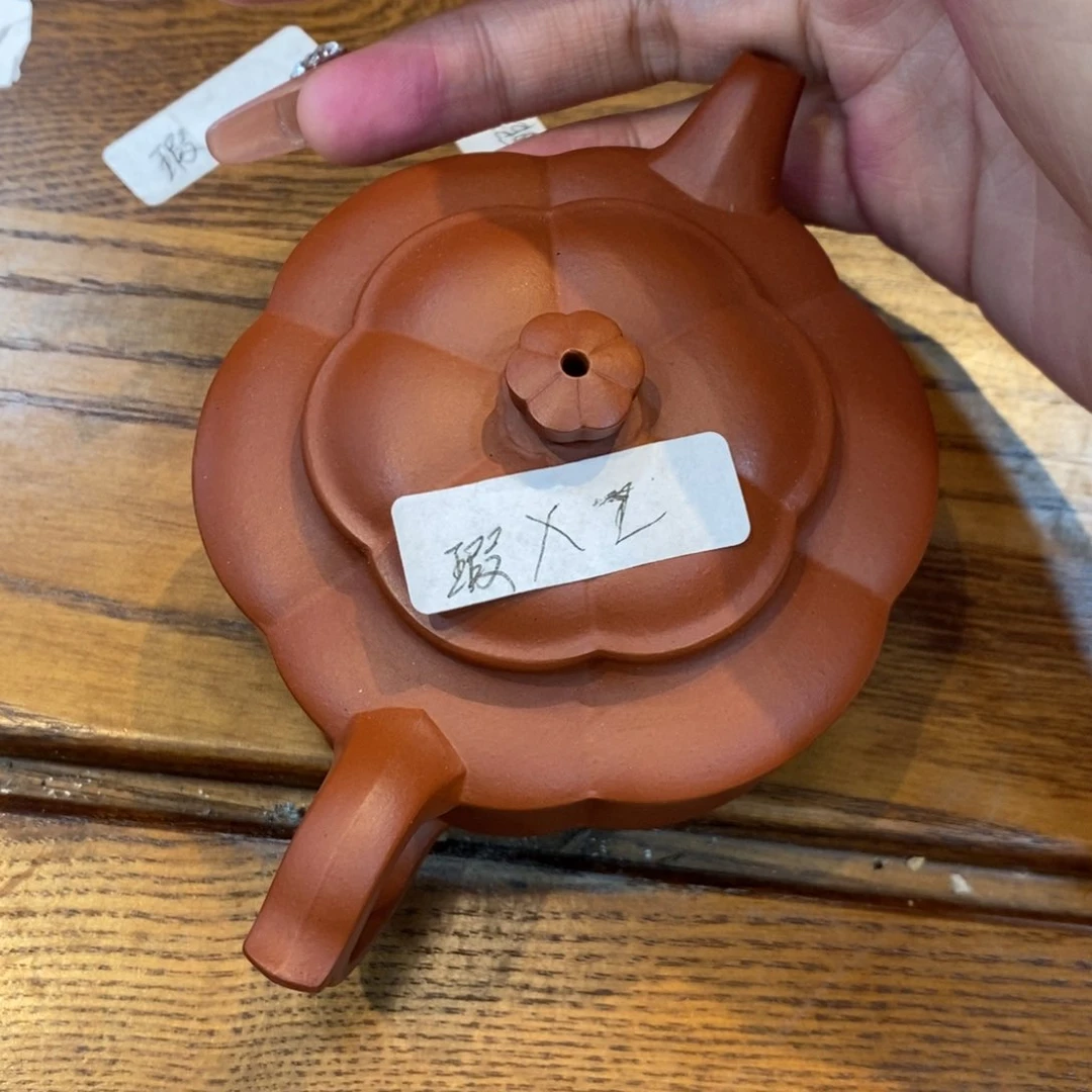 一***倒茶壶紫砂原矿泥料手工壶直播间