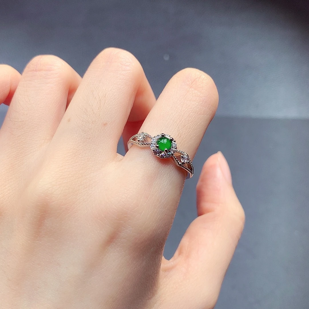 翡翠戒指未镶嵌翡翠