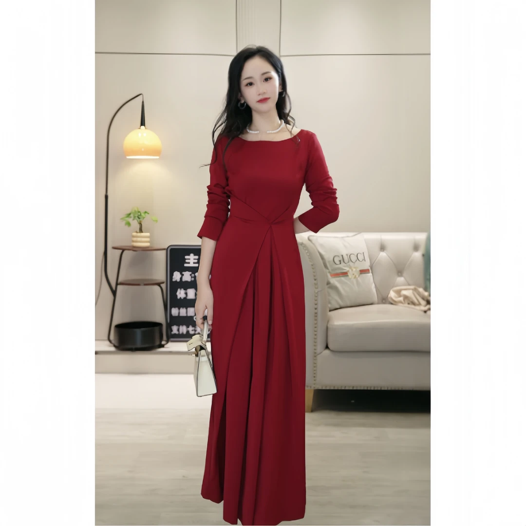 8033 红色连衣裙女长袖法式气质显瘦高级感秋冬御姐穿搭长裙秋季