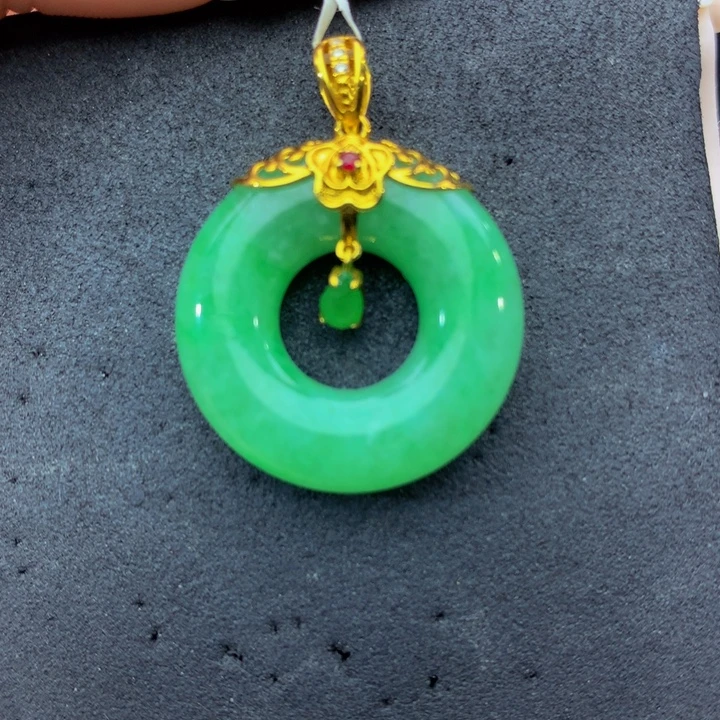 18K金镶嵌手链翡翠翡翠