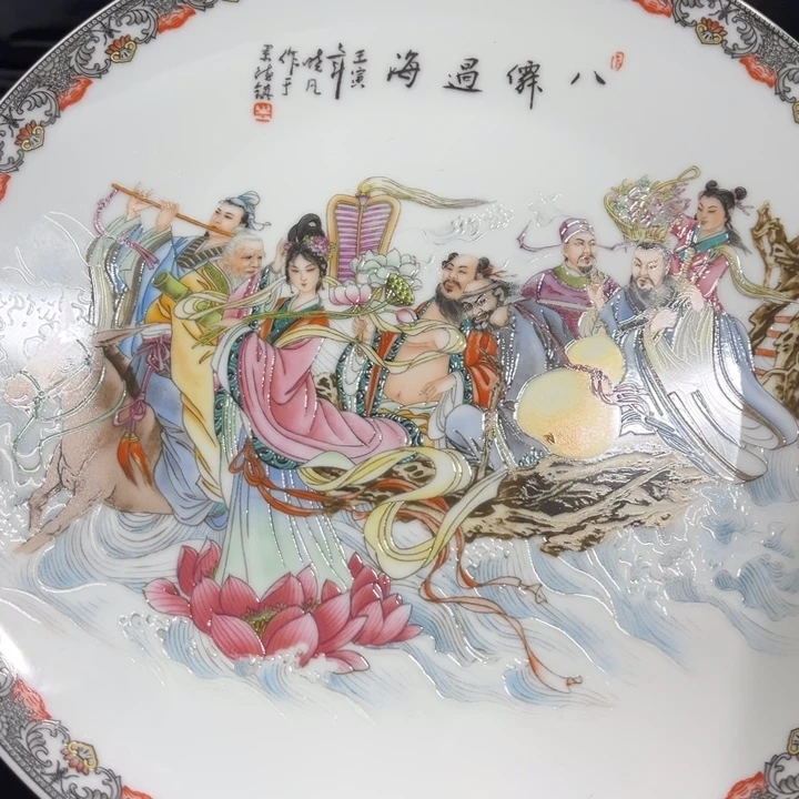 景德镇瓷器博物陈列中心是我国