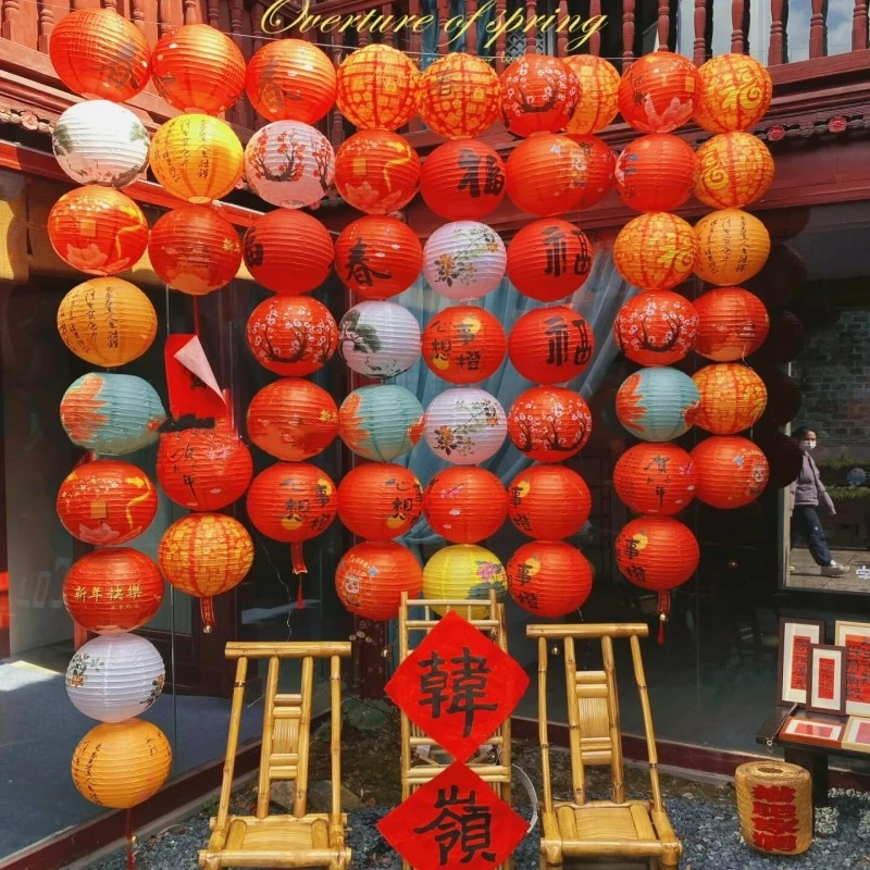 中式国潮古风灯笼用于新年装饰汉服拍照手提喜庆挂饰