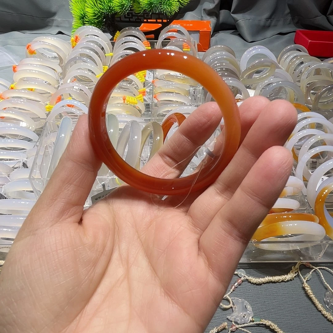 玛瑙/玉髓未镶嵌手镯