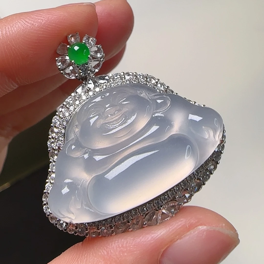 翡翠18K金镶嵌颈饰天然翡翠