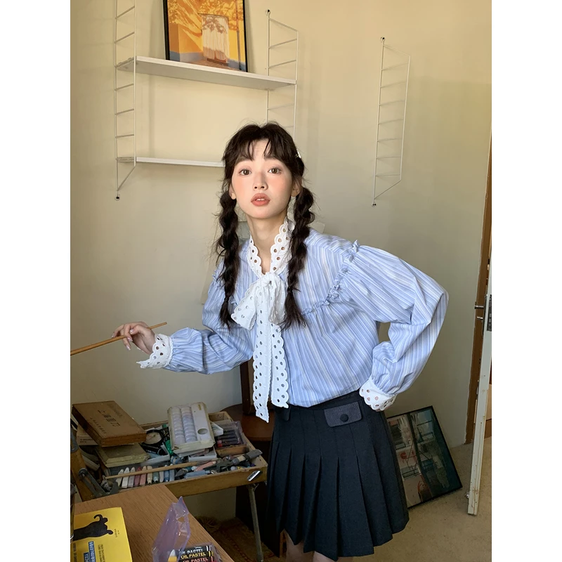 Jiang jam/姜姜姜酱复古少女蝴蝶结系带条纹衬衣