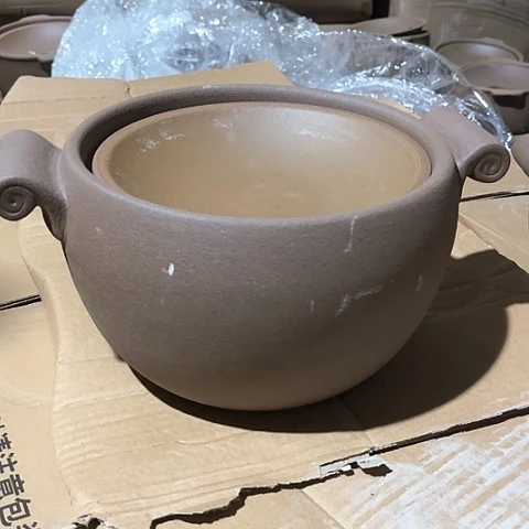 微瑕，明火，口径22高度14，3.5L，单盖，变形