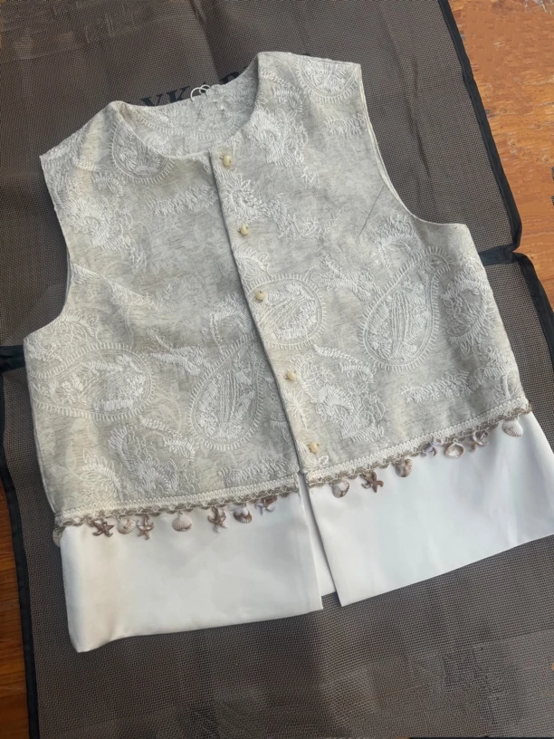 乐缘新款高品质民族风贝壳设计钩花设计马甲