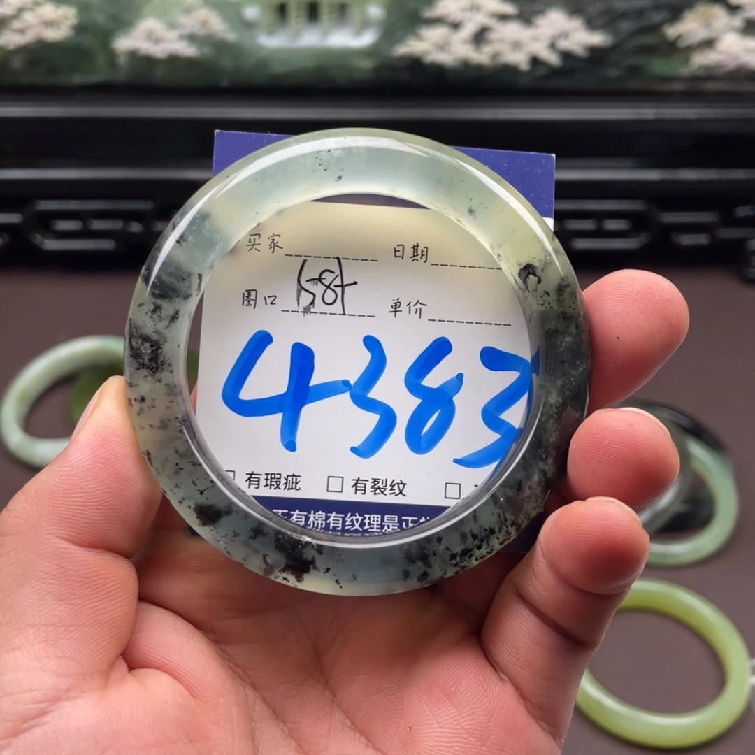 未镶嵌岫玉手镯手镯