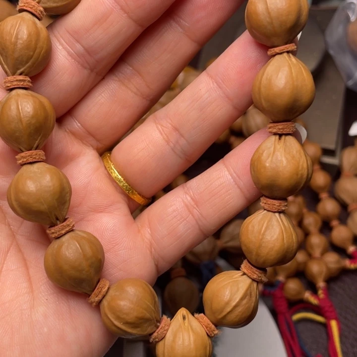 常***辉橄榄核手串/手链橄榄核1.5左右