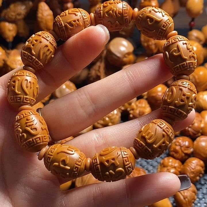 吊坠橄榄核暖***薄六字真言