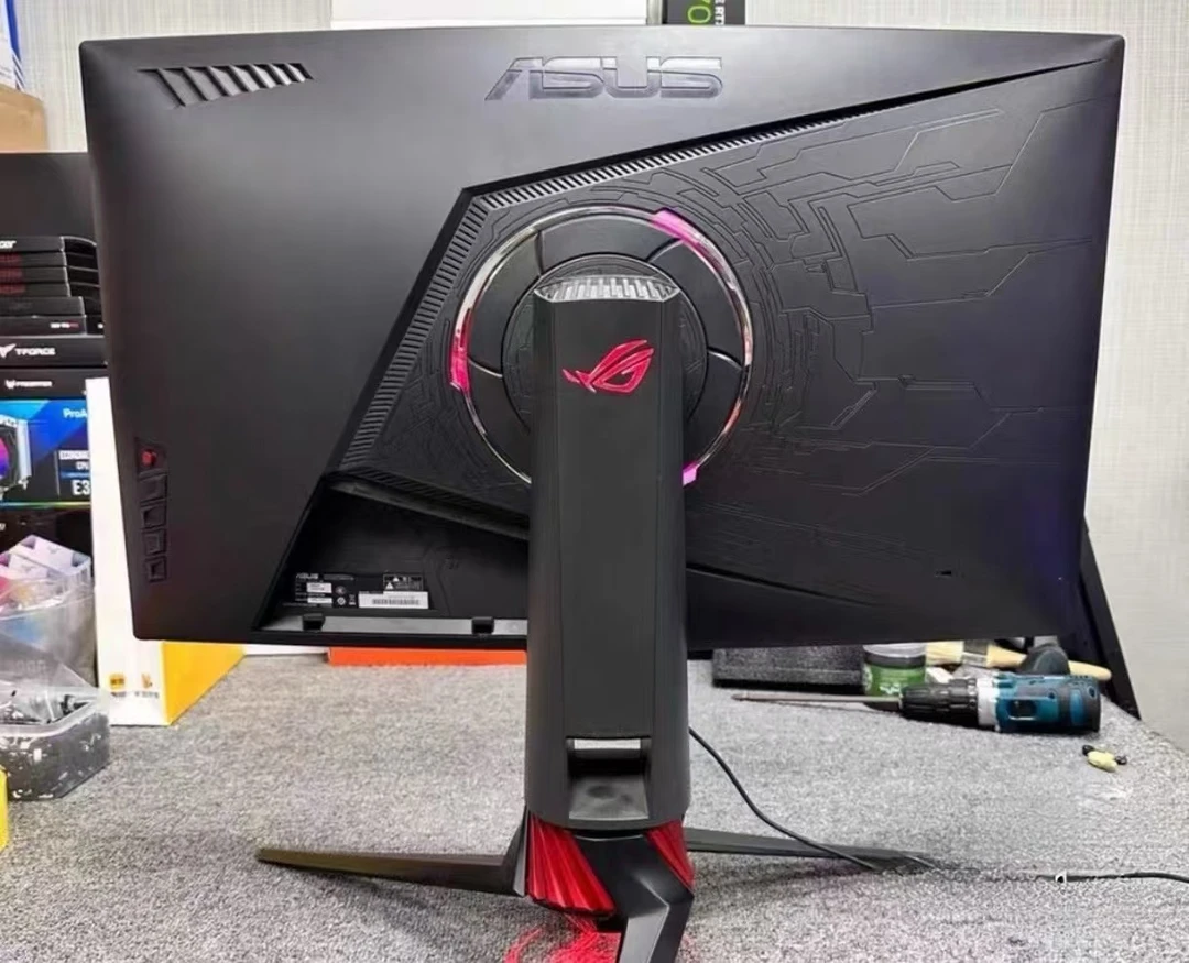 9新 ASUS/华硕 ROG 败家子眼 32寸2K144HZ升降旋转高清曲屏显示器