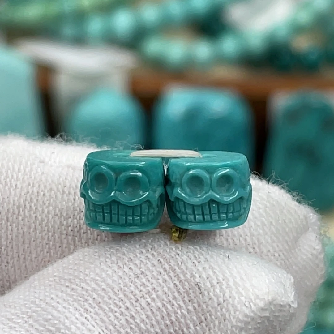 绿松石未镶嵌挂件