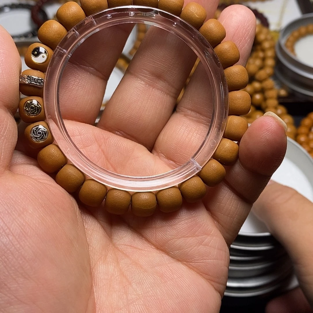 猴头核桃手串飘渺在星辰5号