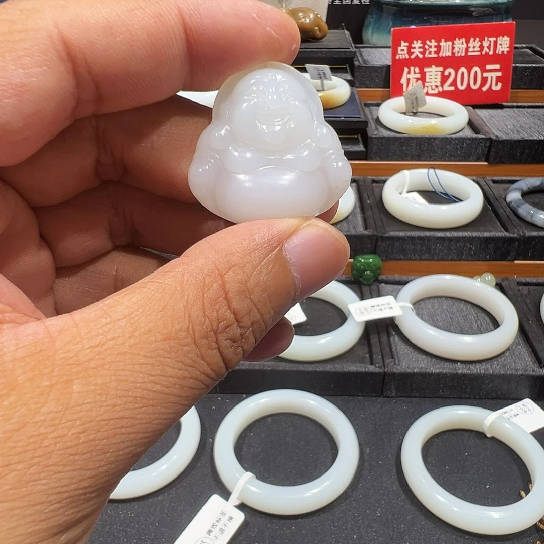 和田玉（糖玉）未镶嵌颈饰B****洁