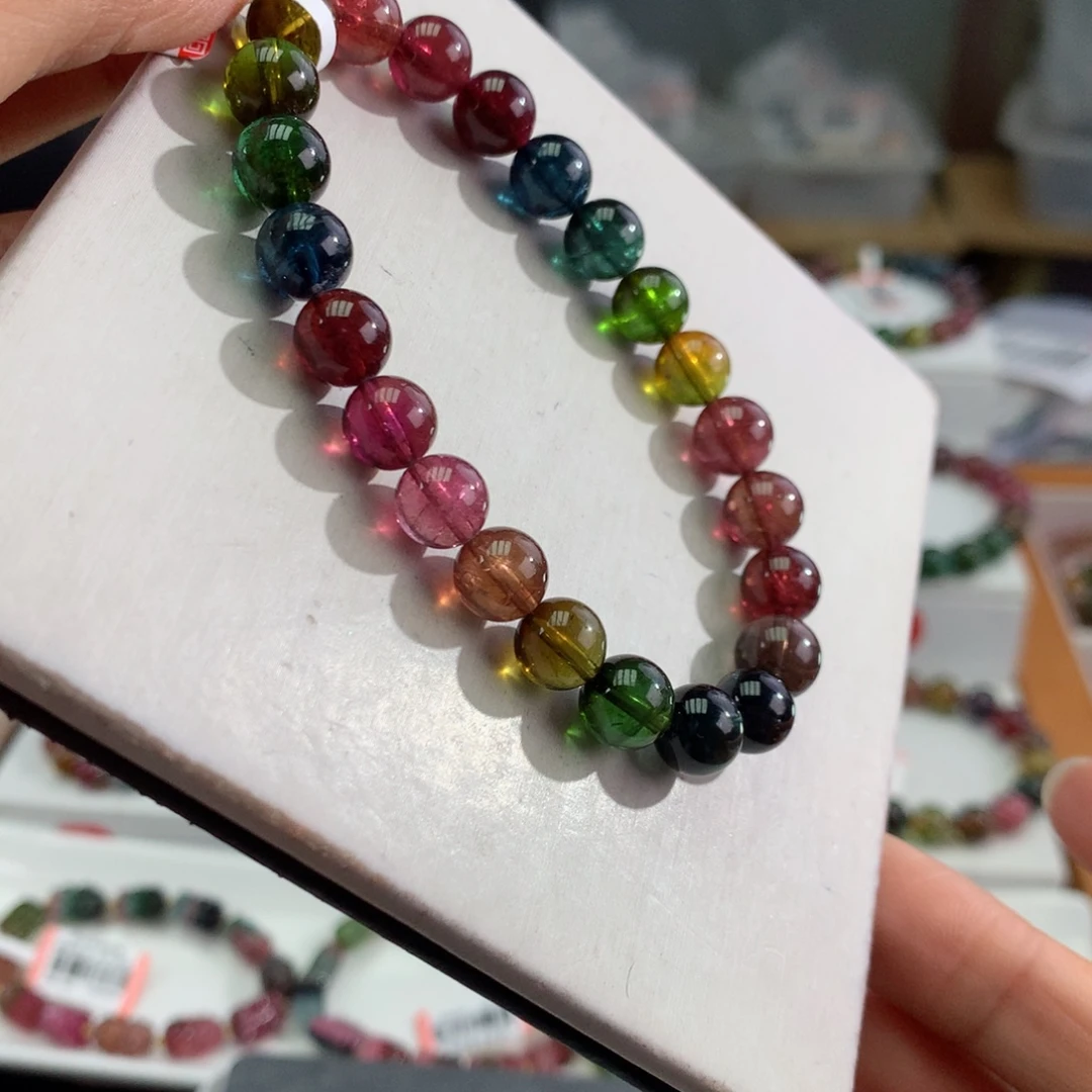手链碧玺未镶嵌    8mm。