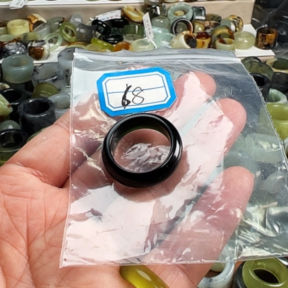 【闪购商品】蛇纹石玉合金颈饰奀*