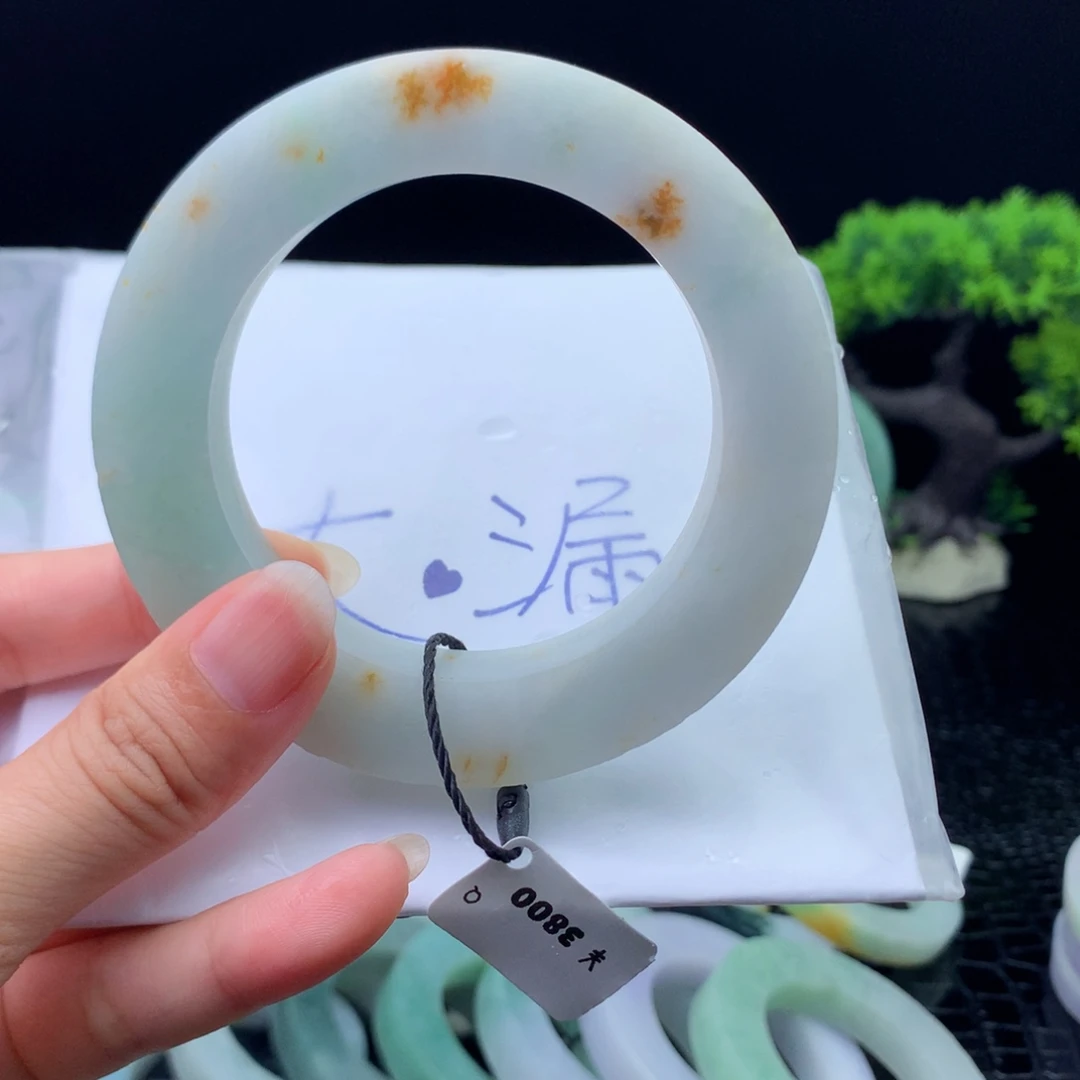 未镶嵌纯天然A货翡翠定制翡翠