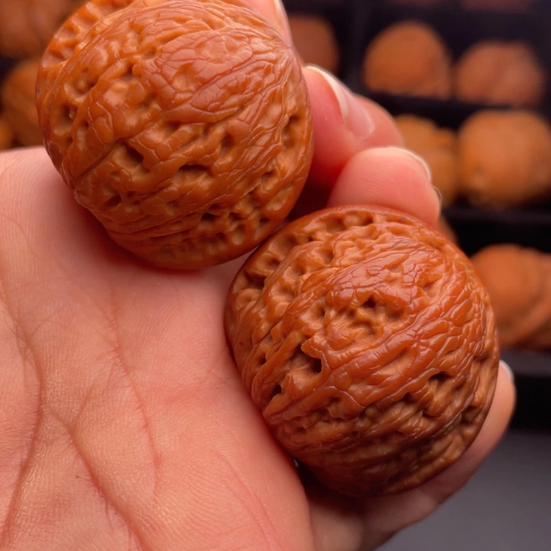 文玩核桃把件秦岭山脉