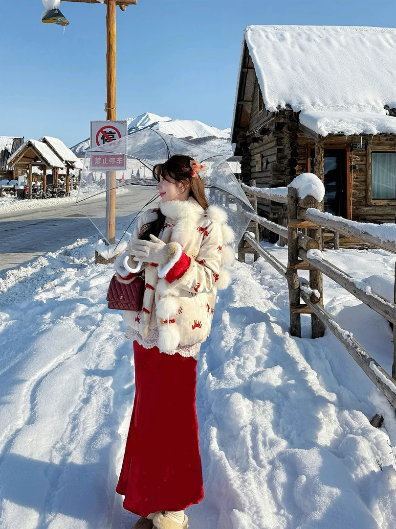 马上有钱 马年战袍新中式外套女冬两件套套装