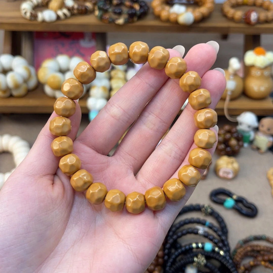 順***神猴头核桃手串奶酪珠素圈