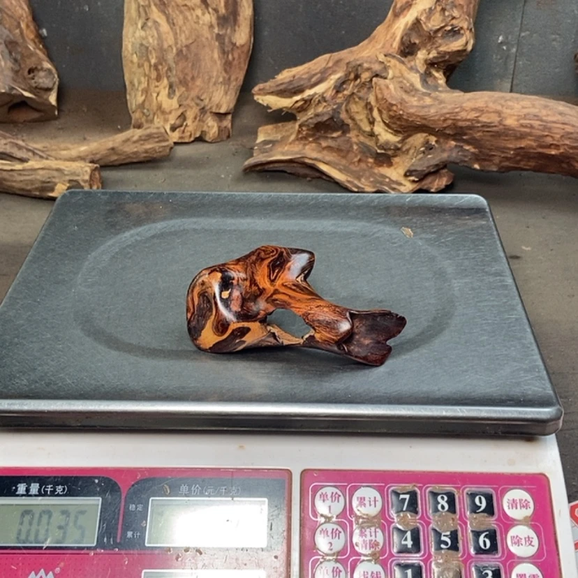 【闪购商品】黄花梨/降香黄檀南**雨