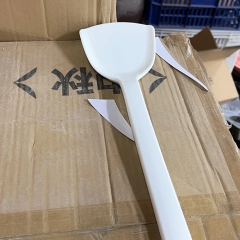 微瑕，不能明火口径30厘米炒勺2个
