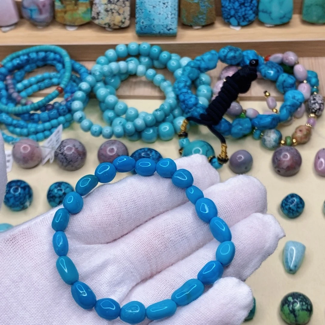 绿松石未镶嵌珠宝奇石