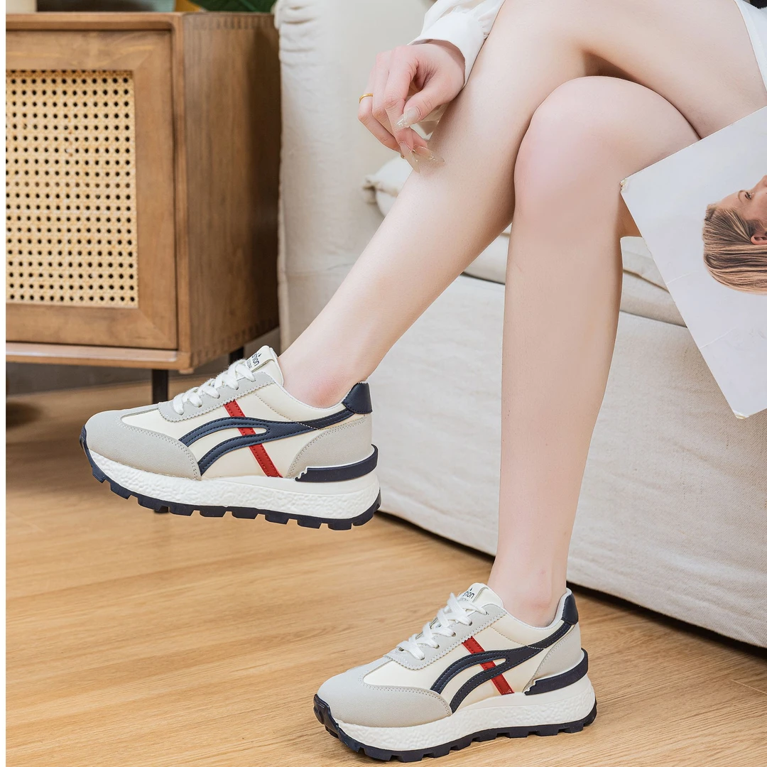 2025年新款四季增高老爹鞋百搭运动蓝色阿甘鞋男女