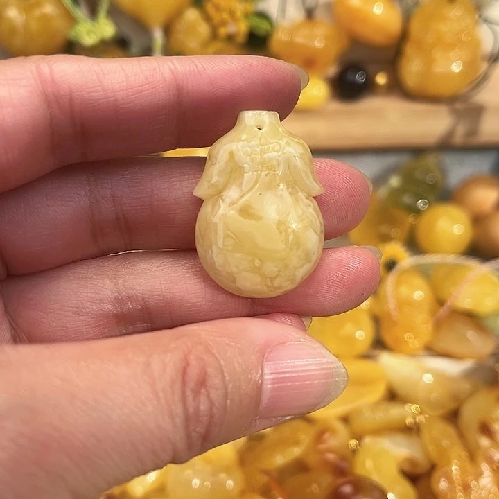 蜜蜡颈饰未镶嵌蜜蜡
