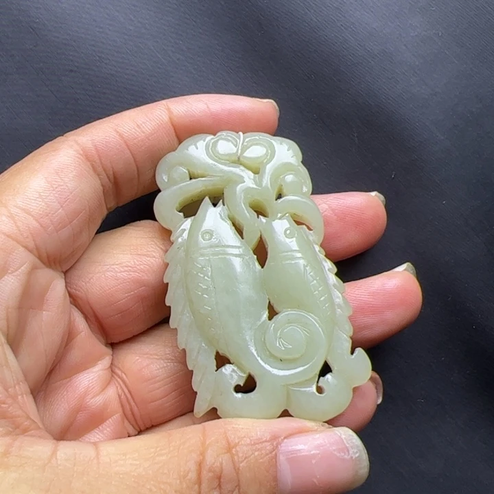 未镶嵌和田玉把件老**张