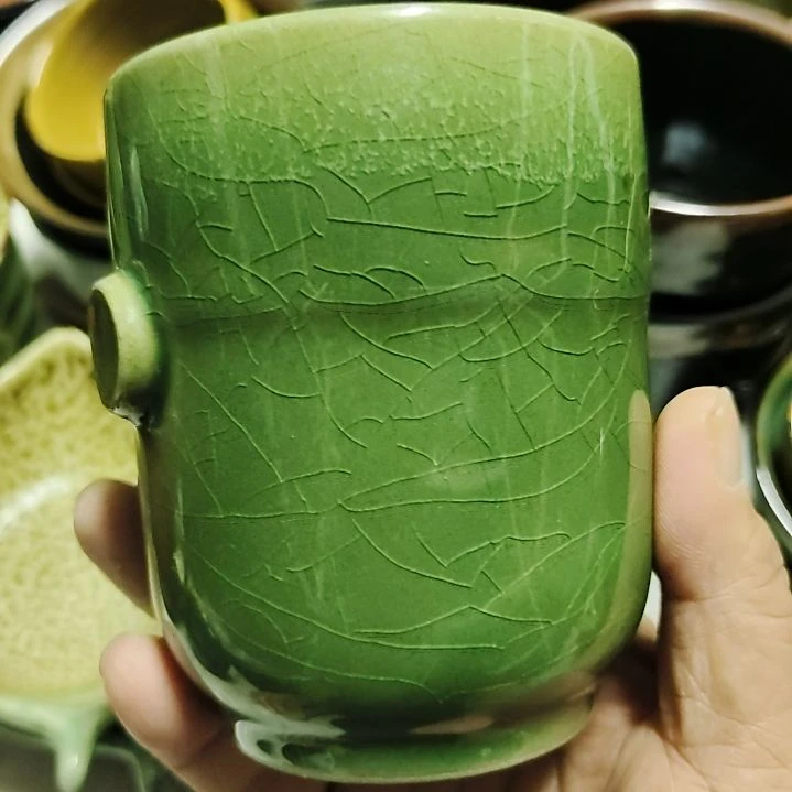 瓷片五厂，七厂，瓷器摆件，瓷片！都有微瑕疵。