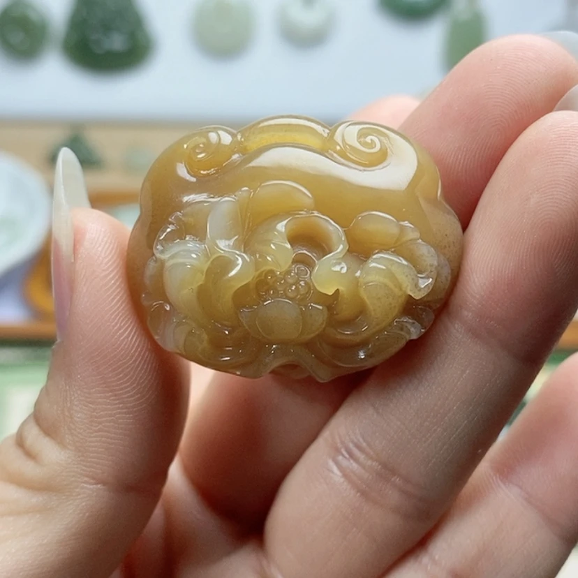 【闪购商品】颈饰未镶嵌和田玉