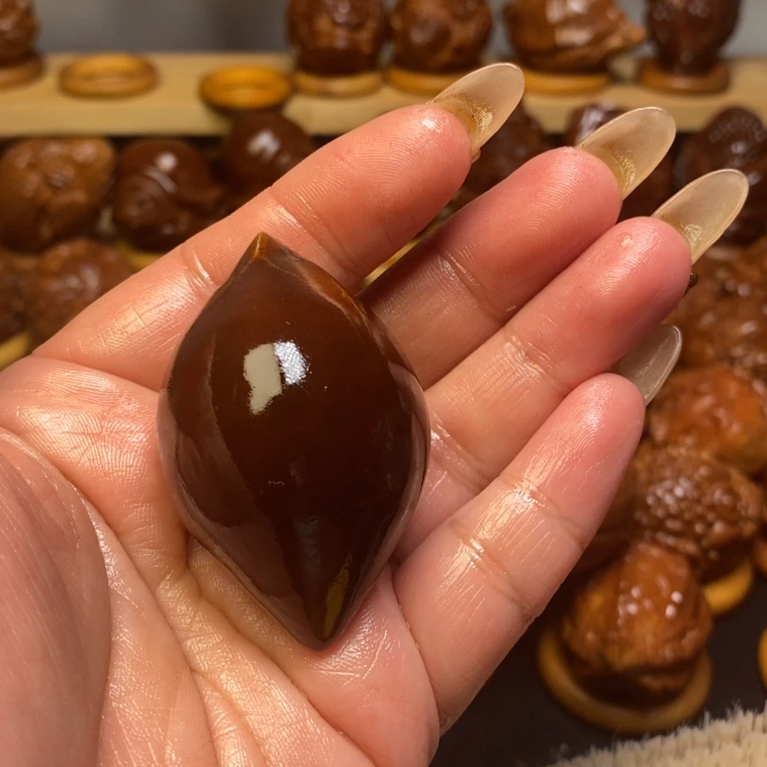 【闪购商品】橄榄核把件兴**?玉华一面