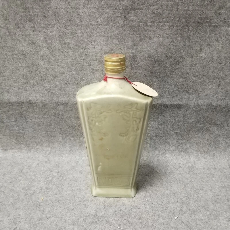 90年代杜康酒52度500ml-M25II008186-01