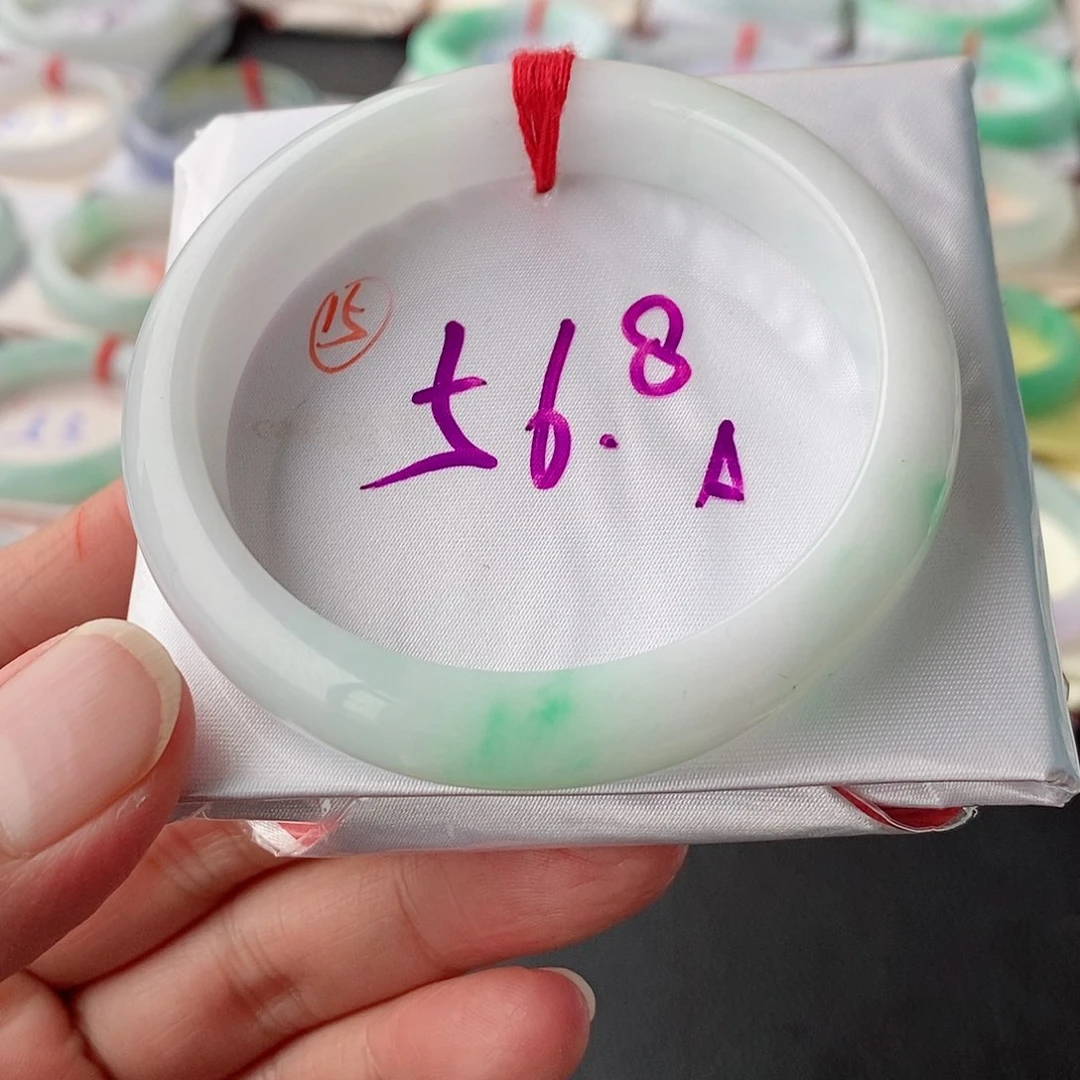 翡翠手镯未镶嵌15号链接