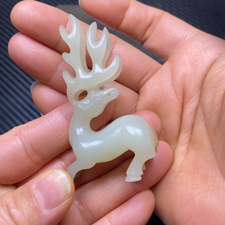 和田玉挂件未镶嵌3***A