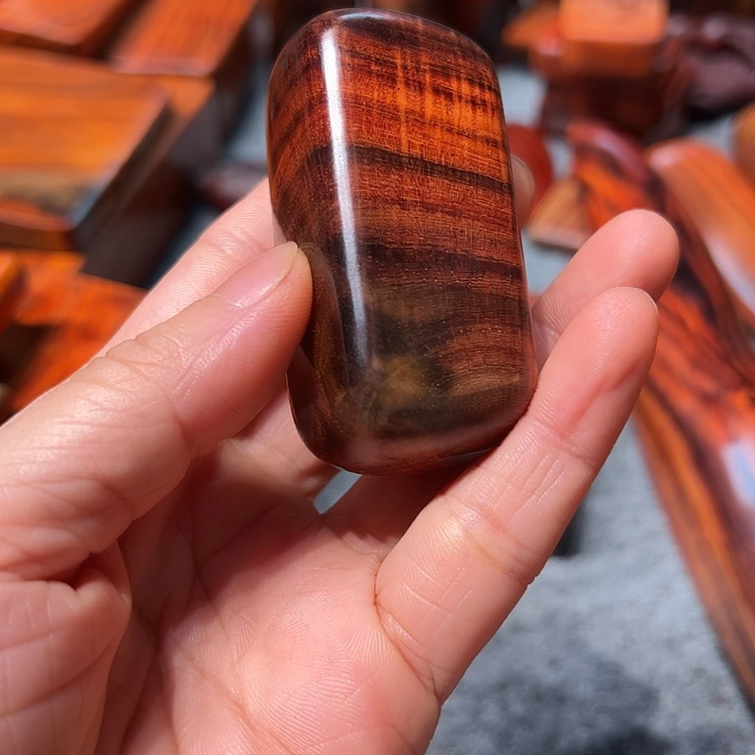 交趾黄檀（大红酸枝）m***⑧