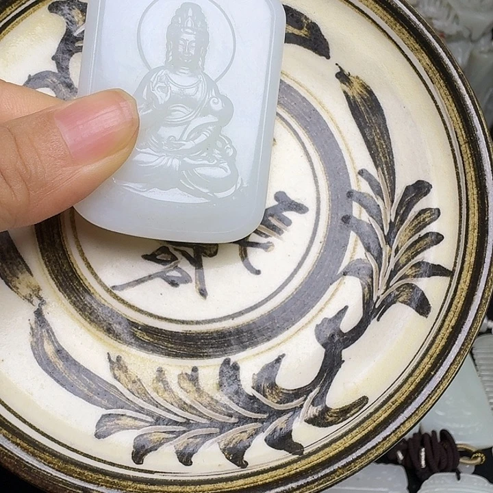 忆***甜瓷片新号开播挂件一个